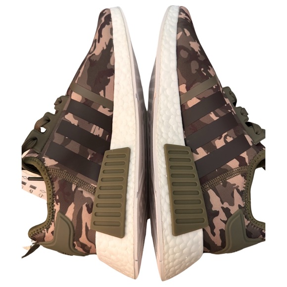 NWT Adidas Men's Originals size 7 NMD R1 Sneakers. Olive Strata/Camo colorway - Picture 5 of 9